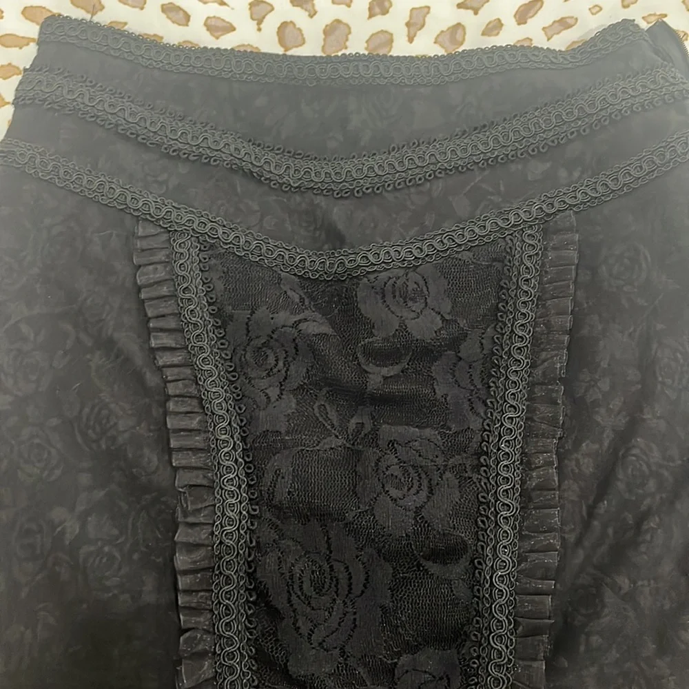 A beautiful gothic Lolita Ruffled Pencil Skirt S - Picture 8 of 11